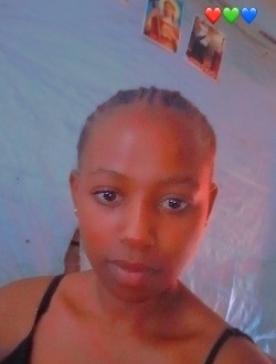 Magnifique Musanganya's profile, a single 19-year-old a woman in Goma