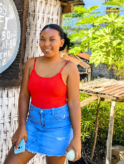 Fredah's profile, a single 24-year-old a woman in Antalaha