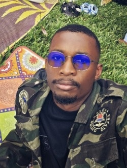 Éric's profile, a single 29-year-old a man in Abidjan