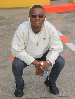 Darwin's profile, a single 26-year-old a man in Libreville