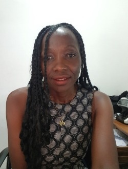 Milaure's profile, a single 47-year-old a woman in Kribi