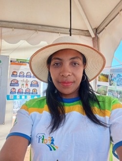 Euphrasie's profile, a single 39-year-old a woman in Ambatondrazaka