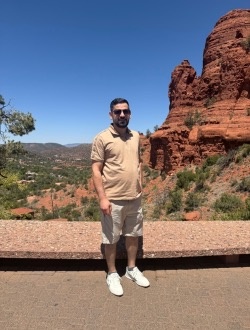 Mike's profile, a single 36-year-old a man in Detroit