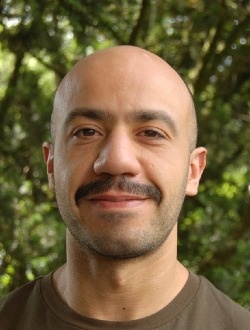Emilio's profile, a single 37-year-old a man in Charleroi