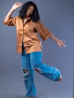 Phalone's profile, a single 34-year-old a woman in Douala