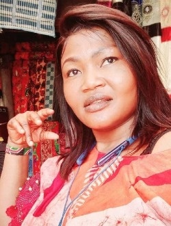 Geneviève's profile, a single 37-year-old a woman in N'Djamena