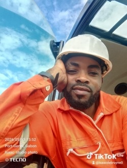 Staël's profile, a single 30-year-old a man in Port-Gentil