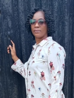 Clotilde's profile, a single 18-year-old a woman in Bassa