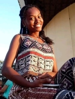 Theresa's profile, a single 23-year-old a woman in Toliara