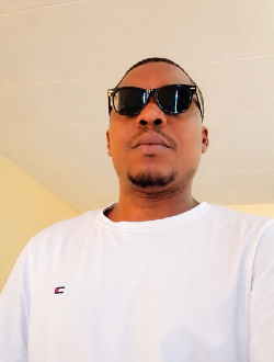 Diaz's profile, a single 43-year-old a man in Abadjin-Kouté