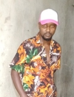 Alain's profile, a single 37-year-old a man in Hévié