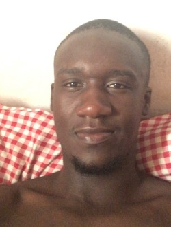 Abdel Aziz's profile, a single 28-year-old a man in Yaoundé