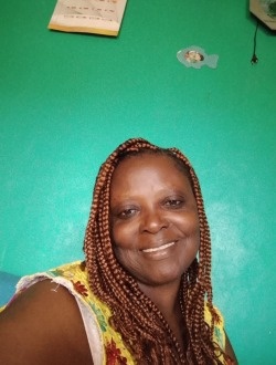 Carole's profile, a single 50-year-old a woman in Abang-Ayo