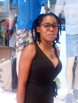 Raissa's profile, a single 37-year-old a woman in Marseille