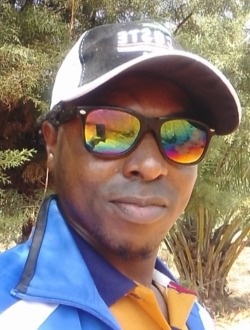 Ibrahim Elsadat's profile, a single 40-year-old a man in Foumban