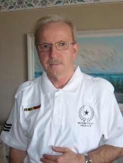 Norman's profile, a single 65-year-old a man in Longueuil