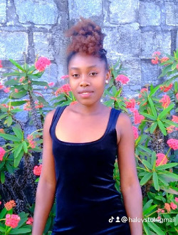Sandricka's profile, a single 22-year-old a woman in Antalaha