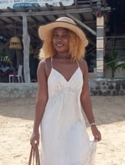 Eliane's profile, a single 29-year-old a woman in Antsaba