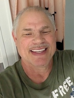 Jim's profile, a single 61-year-old a man in Lima