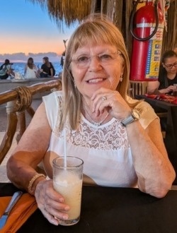 Helene's profile, a single 76-year-old a woman in Saint-Constant