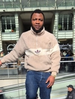 Billy's profile, a single 31-year-old a man in Paris