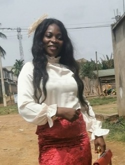 Mireille's profile, a single 39-year-old a woman in Yaoundé