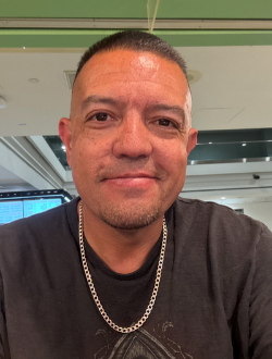 Joseph's profile, a single 47-year-old a man in San Juan
