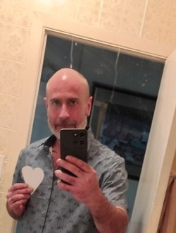 profile picture 0