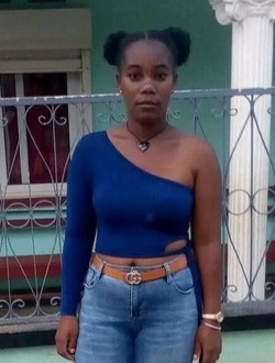Stella's profile, a single 34-year-old a woman in Antalaha