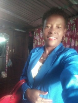 Lorinah's profile, a single 47-year-old a woman in Toamasina
