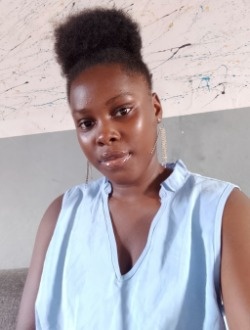 Marie's profile, a single 23-year-old a woman in Abidjan