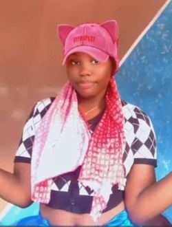 Rachelle's profile, a single 19-year-old a woman in Pointe-Noire