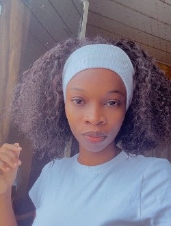 Chance's profile, a single 29-year-old a woman in Kinshasa