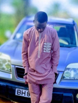Henoc's profile, a single 18-year-old a man in Cotonou