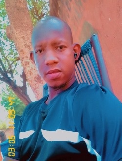 Sekou's profile, a single 27-year-old a man in Bamako
