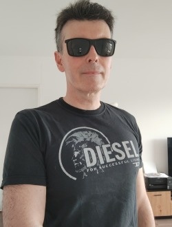 Nick's profile, a single 42-year-old a man in Arpajon