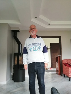 Laurent's profile, a single 67-year-old a man in Kernascléden