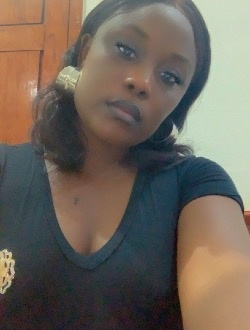 Melissa's profile, a single 28-year-old a woman in Douala
