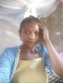Nomena's profile, a single 25-year-old a woman in Toamasina