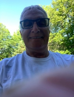 Jacques's profile, a single 73-year-old a man in Lévis