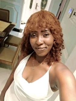 Daniella's profile, a single 27-year-old a woman in Douala