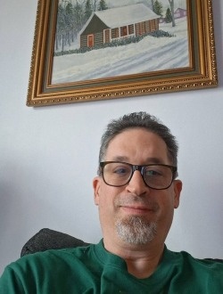 Dominic's profile, a single 52-year-old a man in Montréal