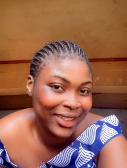 Ange's profile, a single 23-year-old a woman in Douala