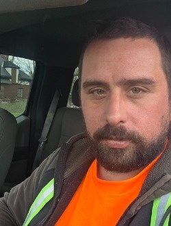 Bryan's profile, a single 35-year-old a man in Laval