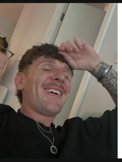 Jake's profile, a single 27-year-old a man in Rochdale