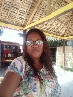 Annick's profile, a single 44-year-old a woman in Sambava