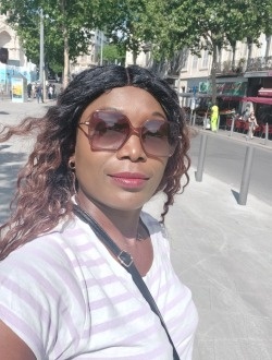 Alex's profile, a single 42-year-old a woman in Aix-en-Provence