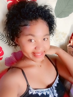 Sienna's profile, a single 24-year-old a woman in Sambava