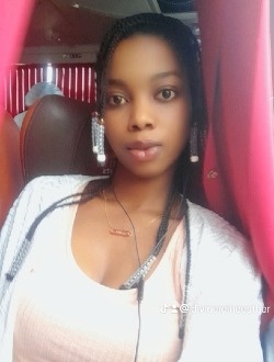 Divine's profile, a single 25-year-old a woman in Abidjan