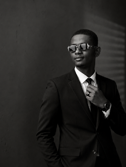 Mounire's profile, a single 24-year-old a man in Conakry